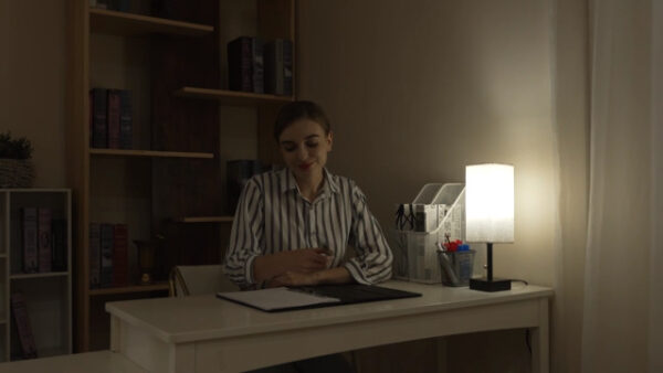 Bedside-Table-Lamp-with-3-Color-Temperatures-300040005000K-Small-Lamp-with-USB-CA-Ports-Nightstand-Lamp-with-3-Color-Modes-by-Pull-Chain-Bedroom-Lamp-for-Living-Read-WorkLED-Bulb-Included-0-5